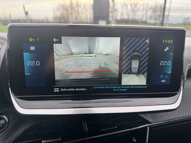 Peugeot 208 E GT line 