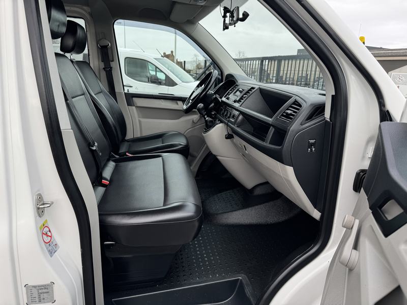 Volkswagen Transporter 6 plaatsen 